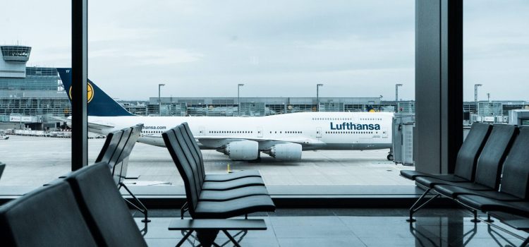 Lufthansa Airport plane